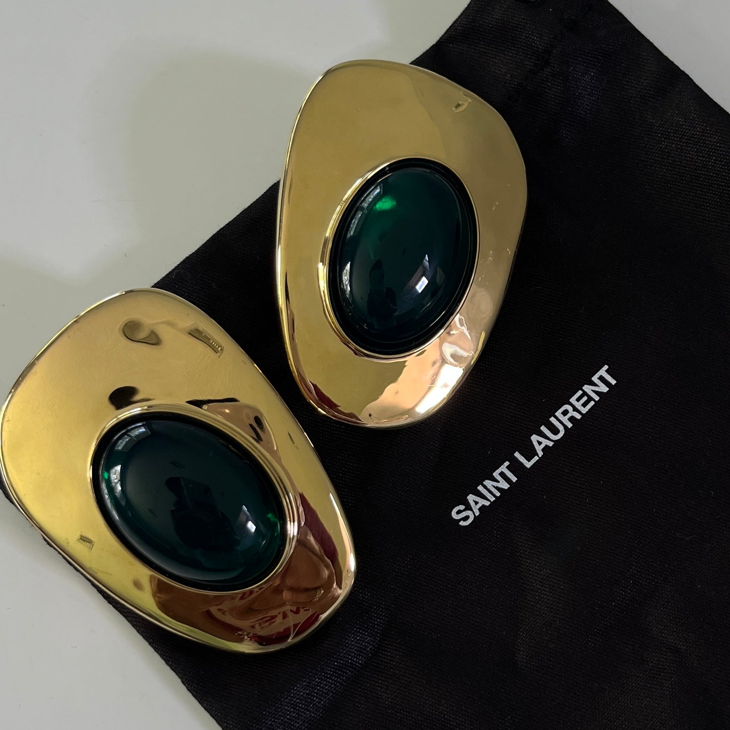 Saint Laurent Earrings in Or Laiton & Vert