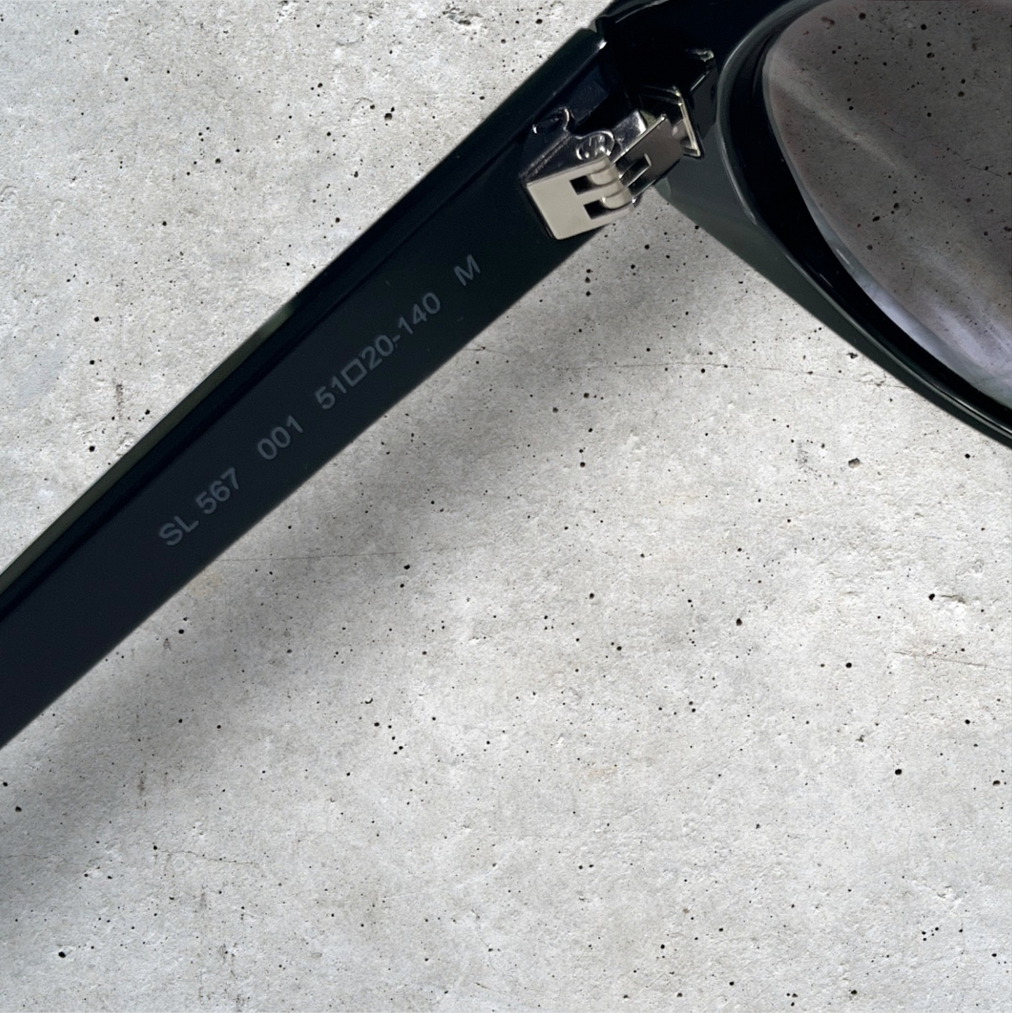 Saint Laurent Oval Sunglasses in Black