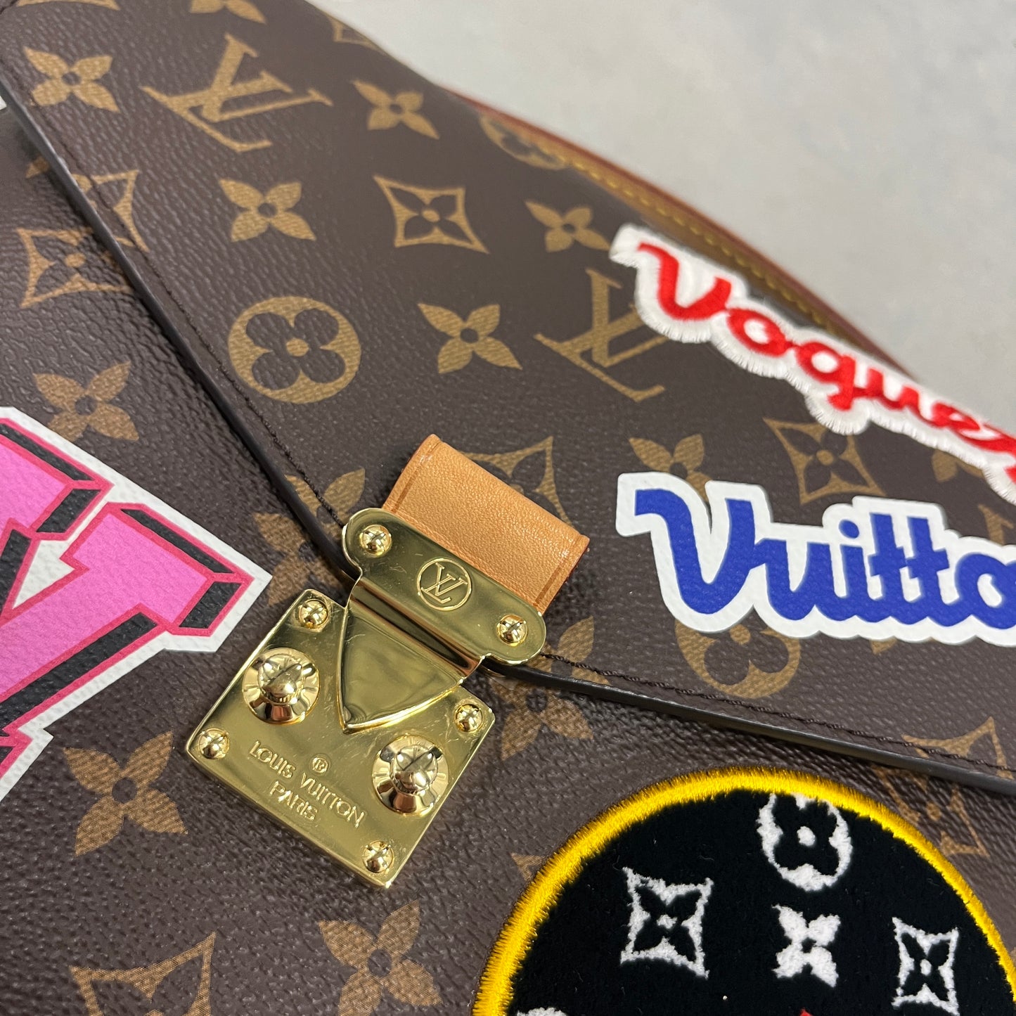 Louis Vuitton Monogram Patches Pochette Metis