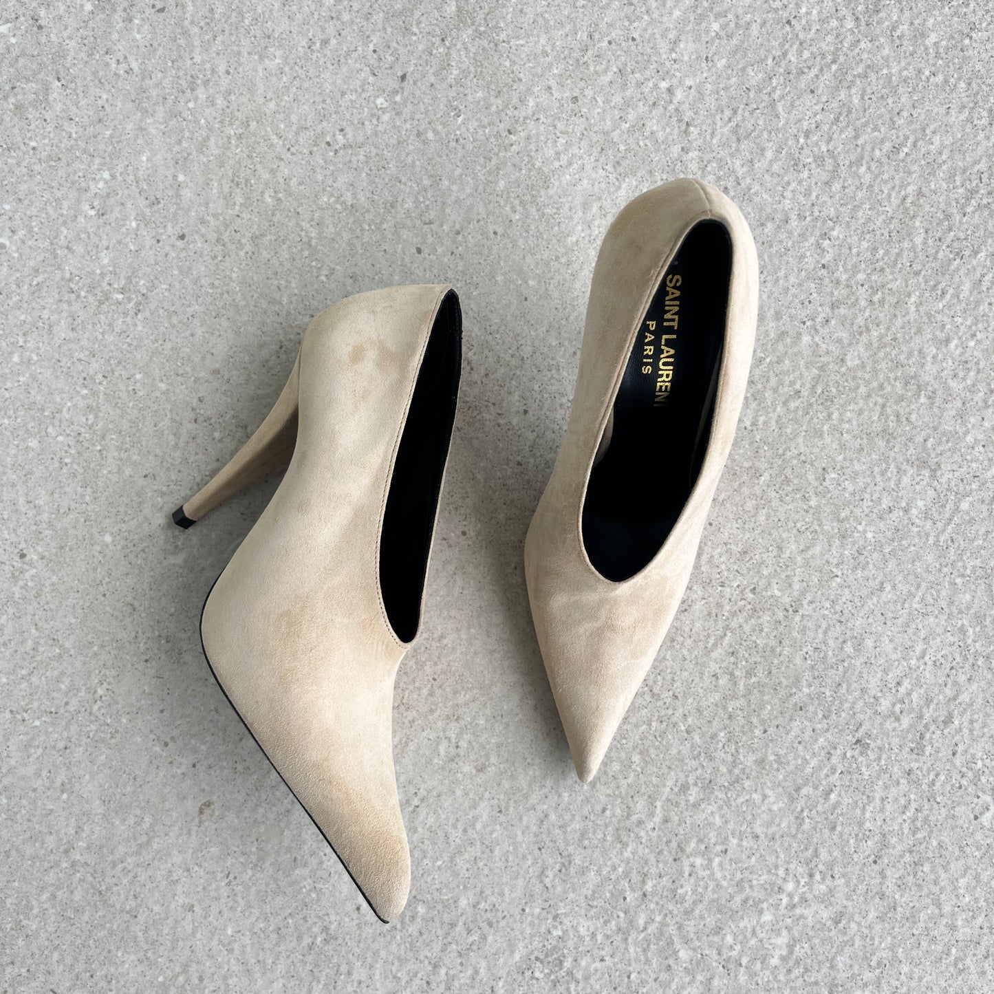 Saint Laurent Nico Pump in Cream