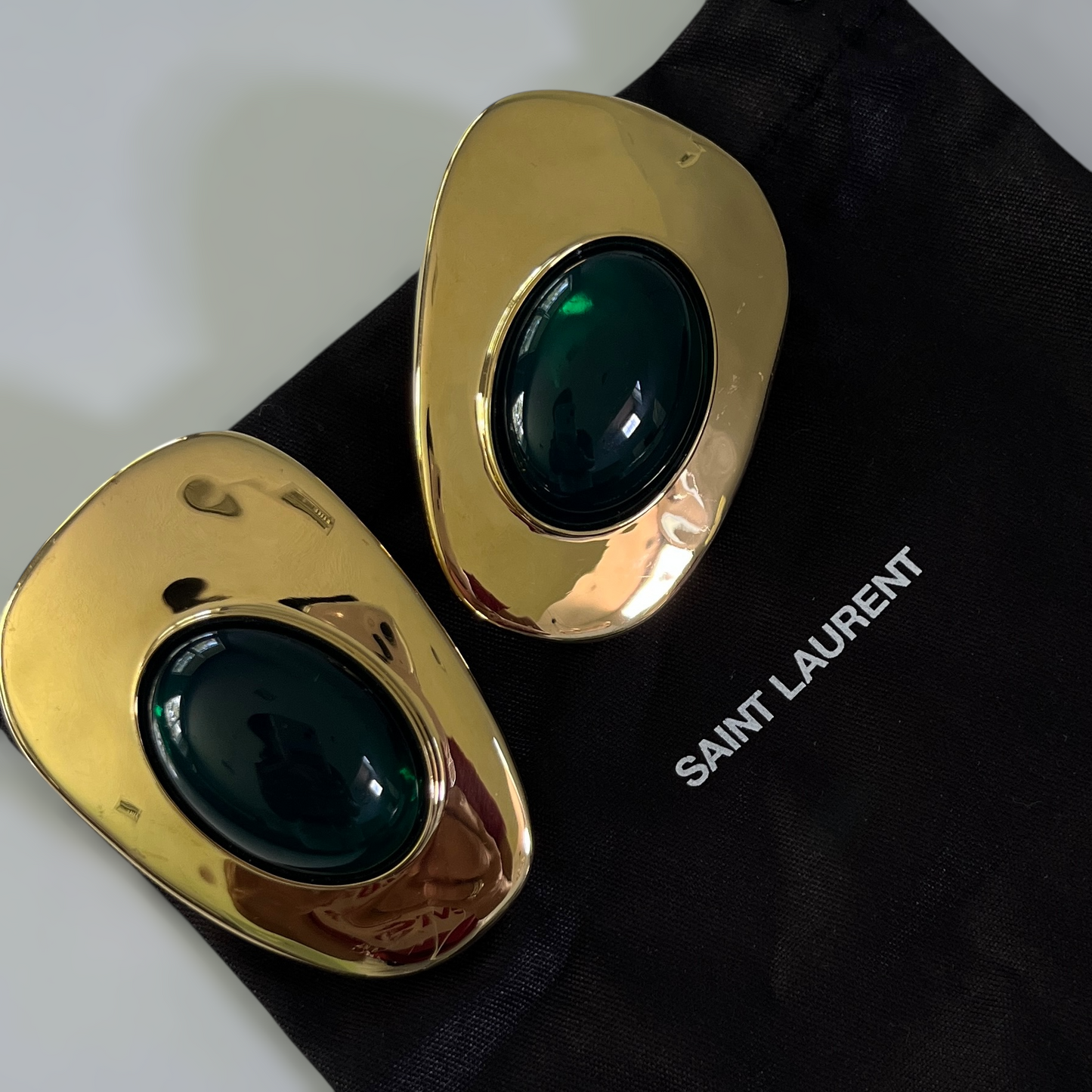 Saint Laurent Earrings in Or Laiton & Vert