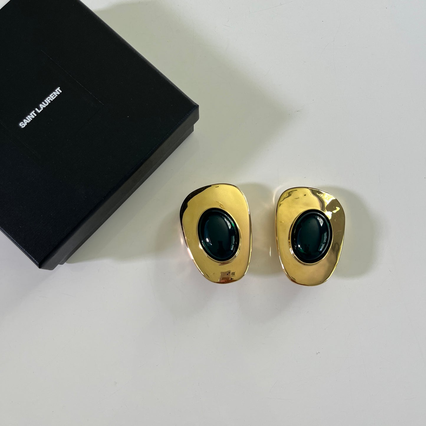 Saint Laurent Earrings in Or Laiton & Vert
