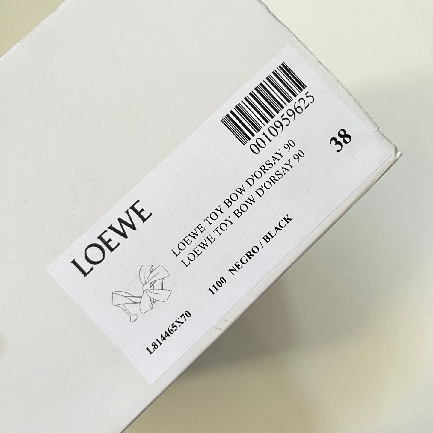 Loewe Toy Bow 90 Pump in Black
