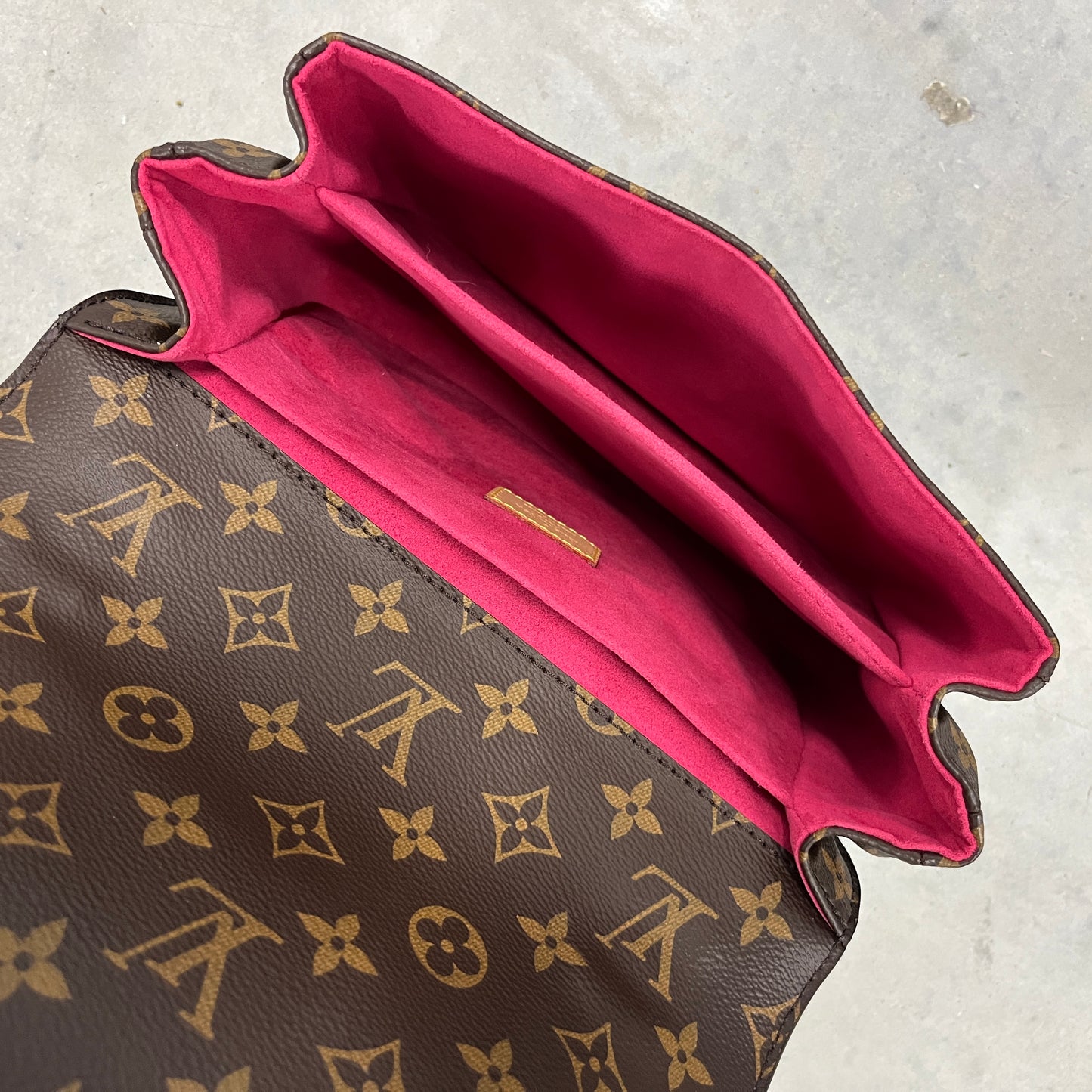 Louis Vuitton Monogram Patches Pochette Metis