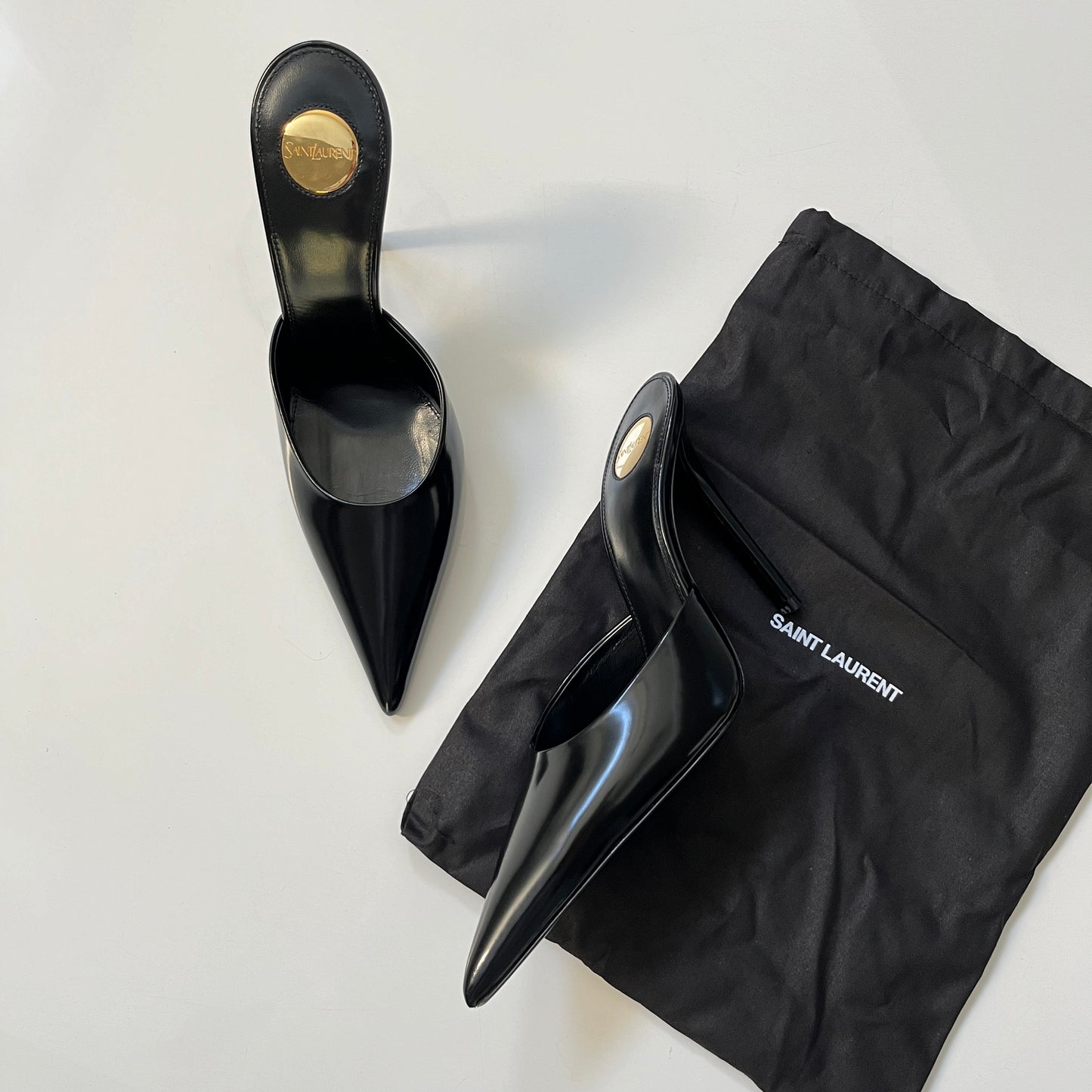 Saint Laurent Tabou Mule Pump in Nero
