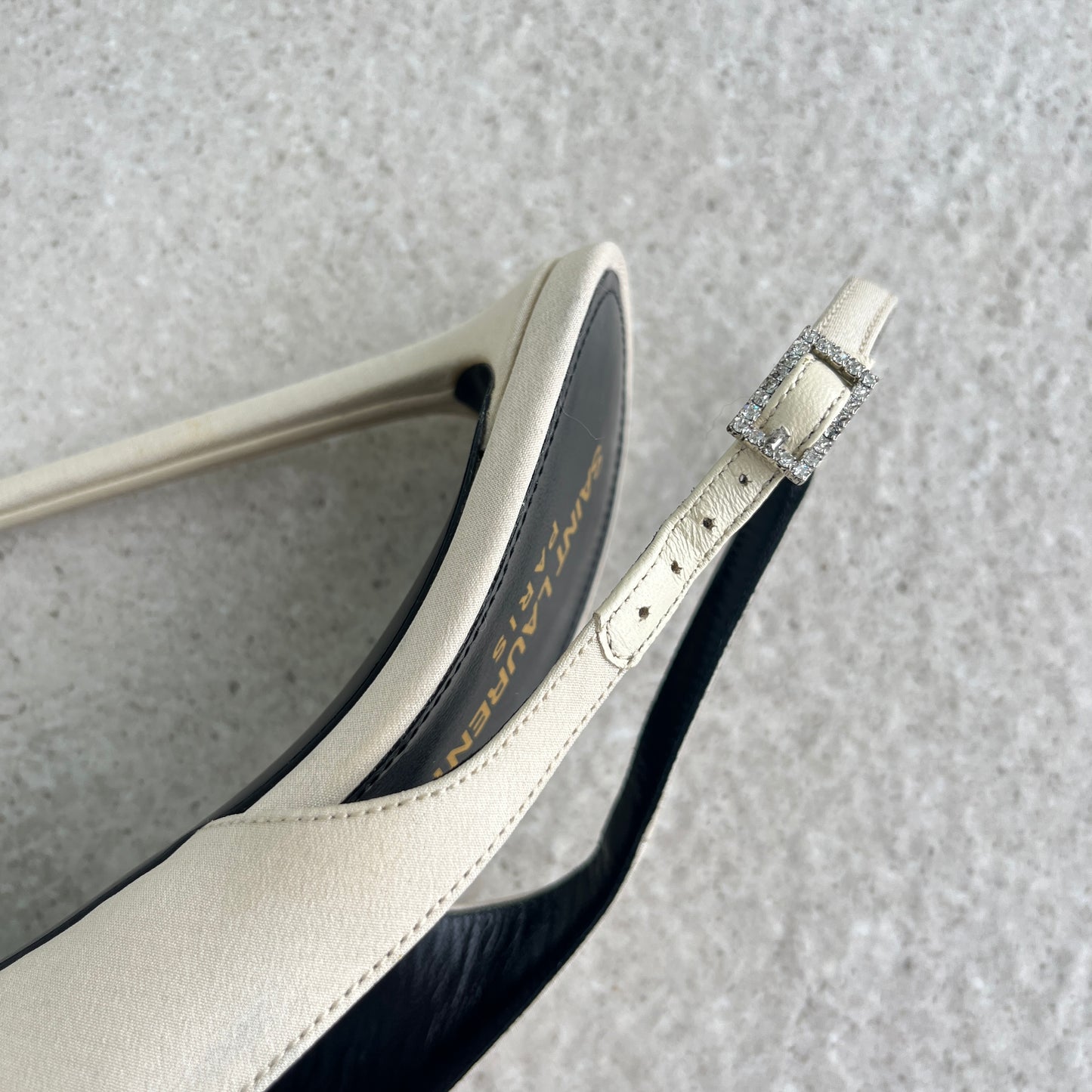 Saint Laurent Zoe Slingback Pump in Pale Sand