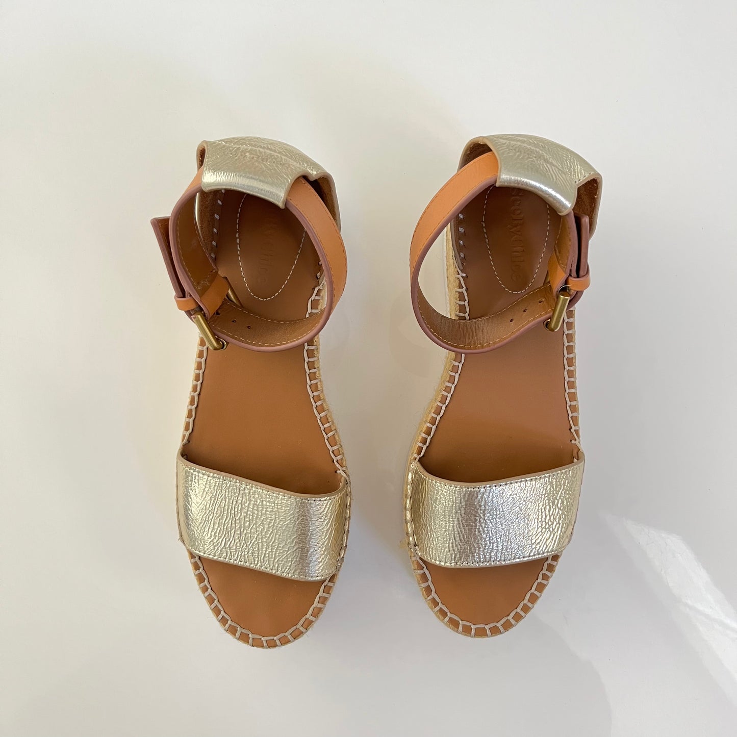See By Chloe Glyn Sandal in Light Gold 38