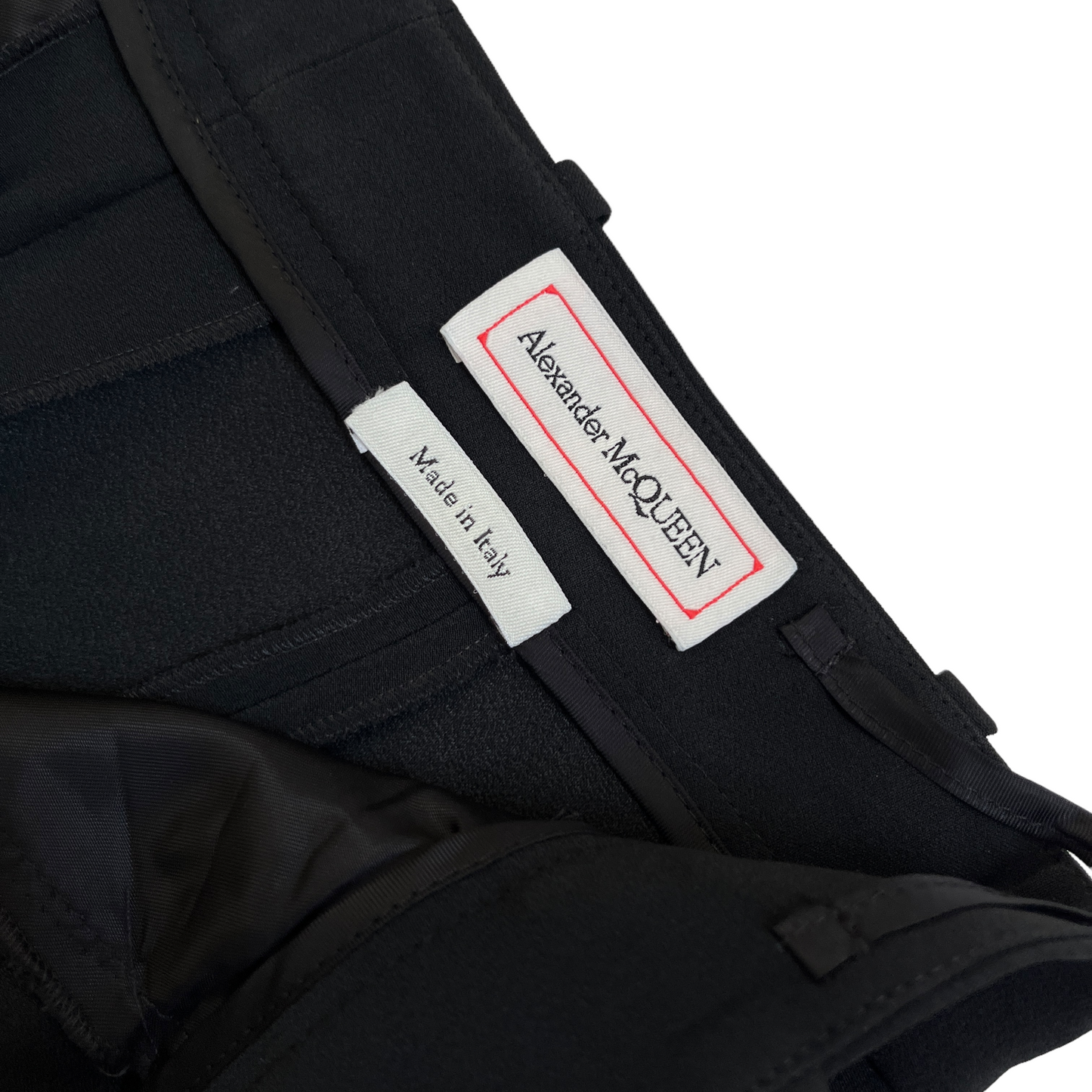 Alexander McQueen High Waisted Cigarette Pant in Black