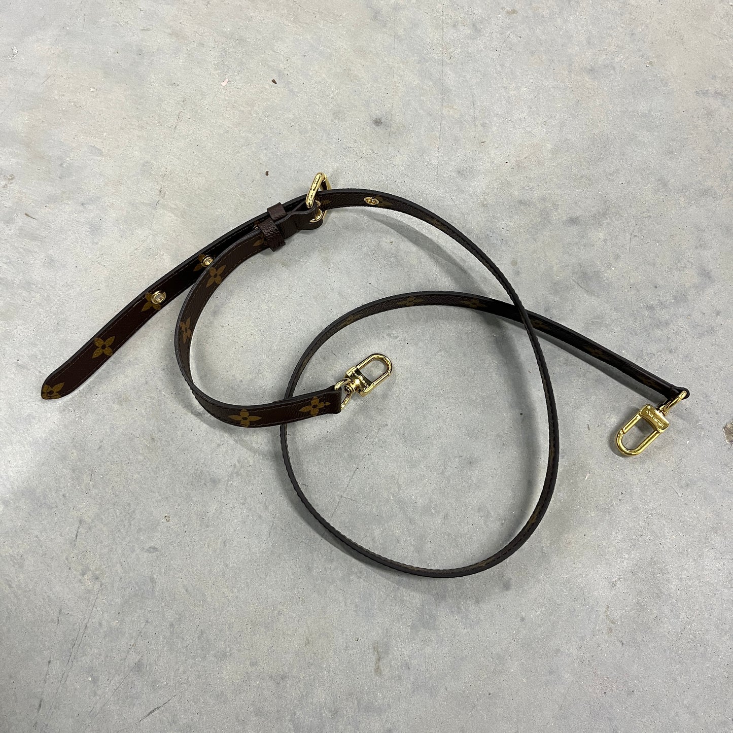 Louis Vuitton Monogram Patches Pochette Metis