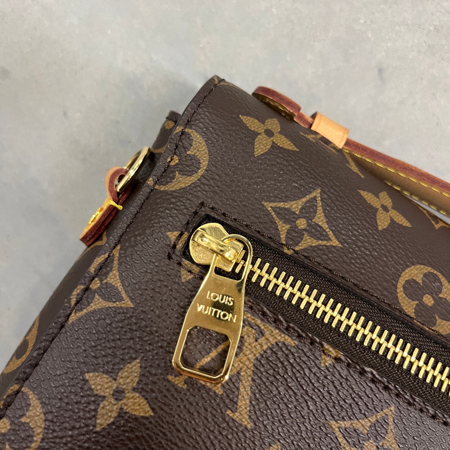 Louis Vuitton Monogram Patches Pochette Metis