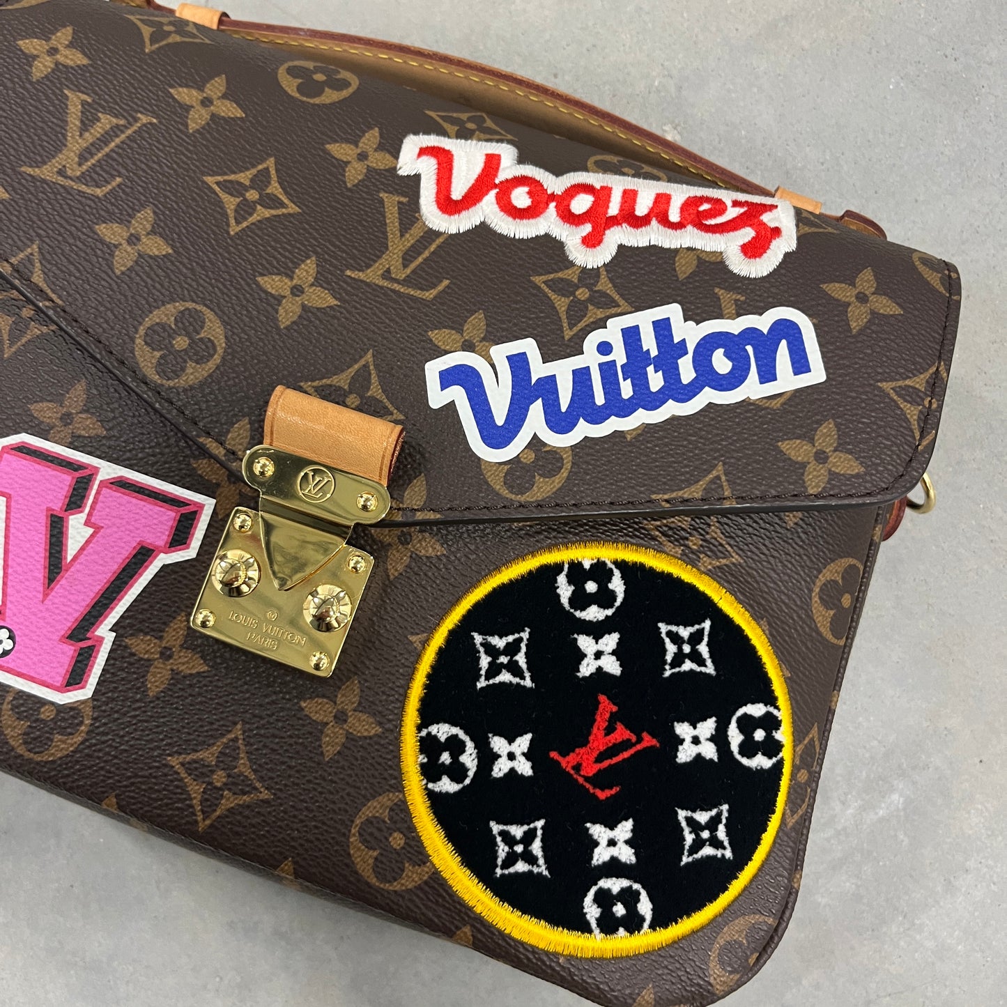 Louis Vuitton Monogram Patches Pochette Metis