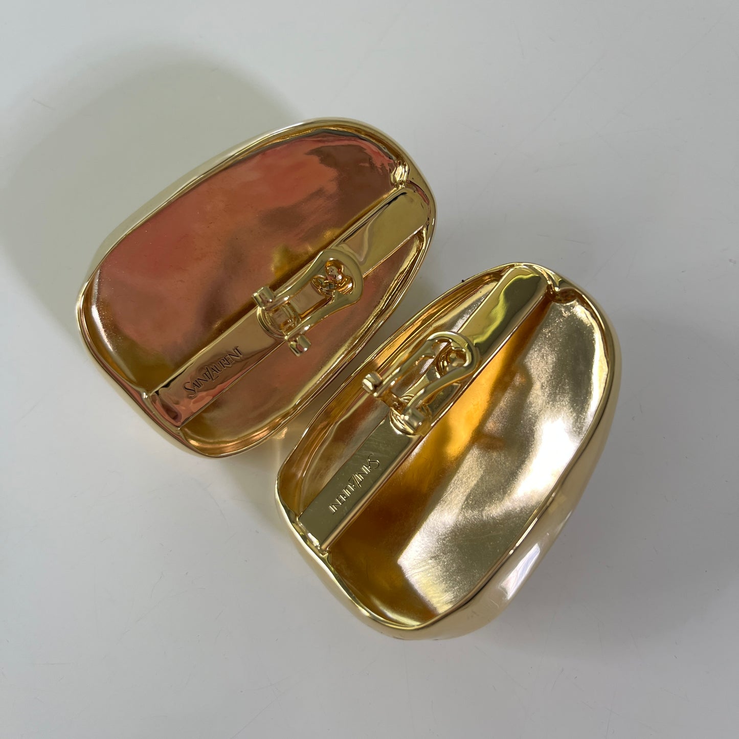 Saint Laurent Earrings in Or Laiton & Vert