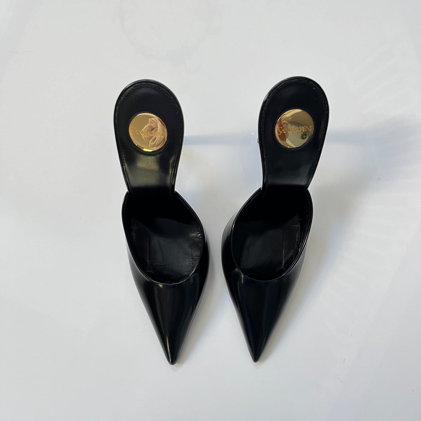 Saint Laurent Tabou Mule Pump in Nero