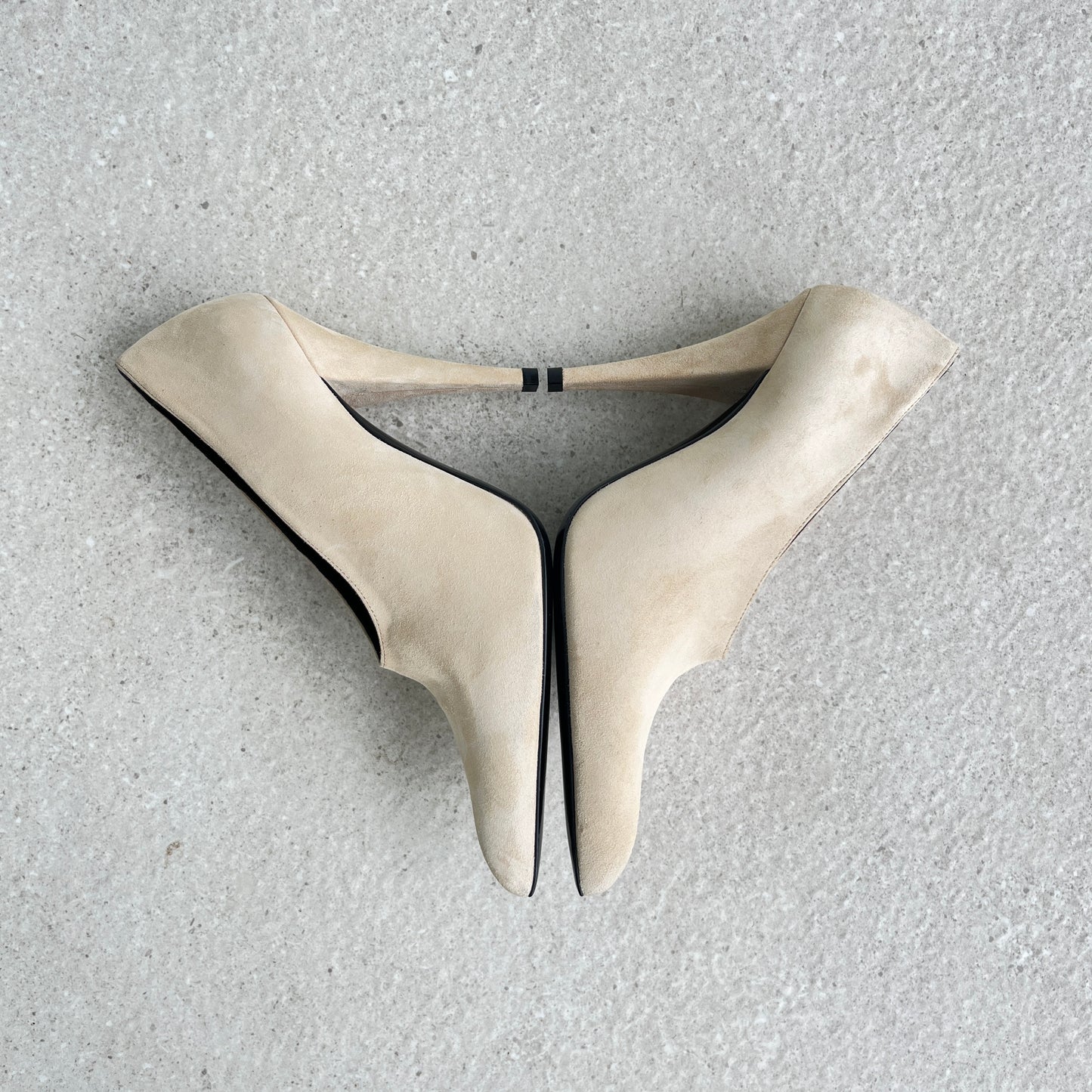 Saint Laurent Nico Pump in Cream
