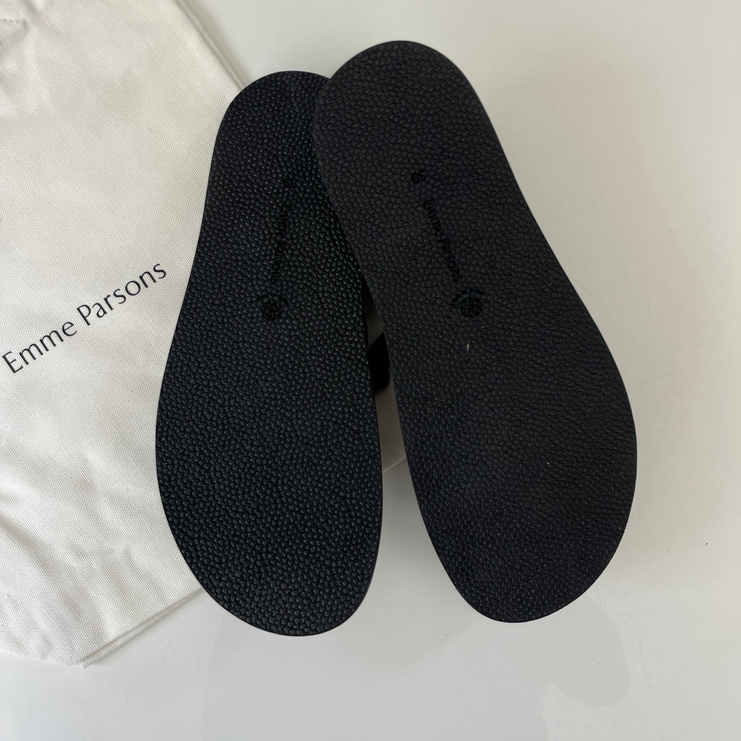 Emme Parsons Knot Pool Slide in Black Nappa